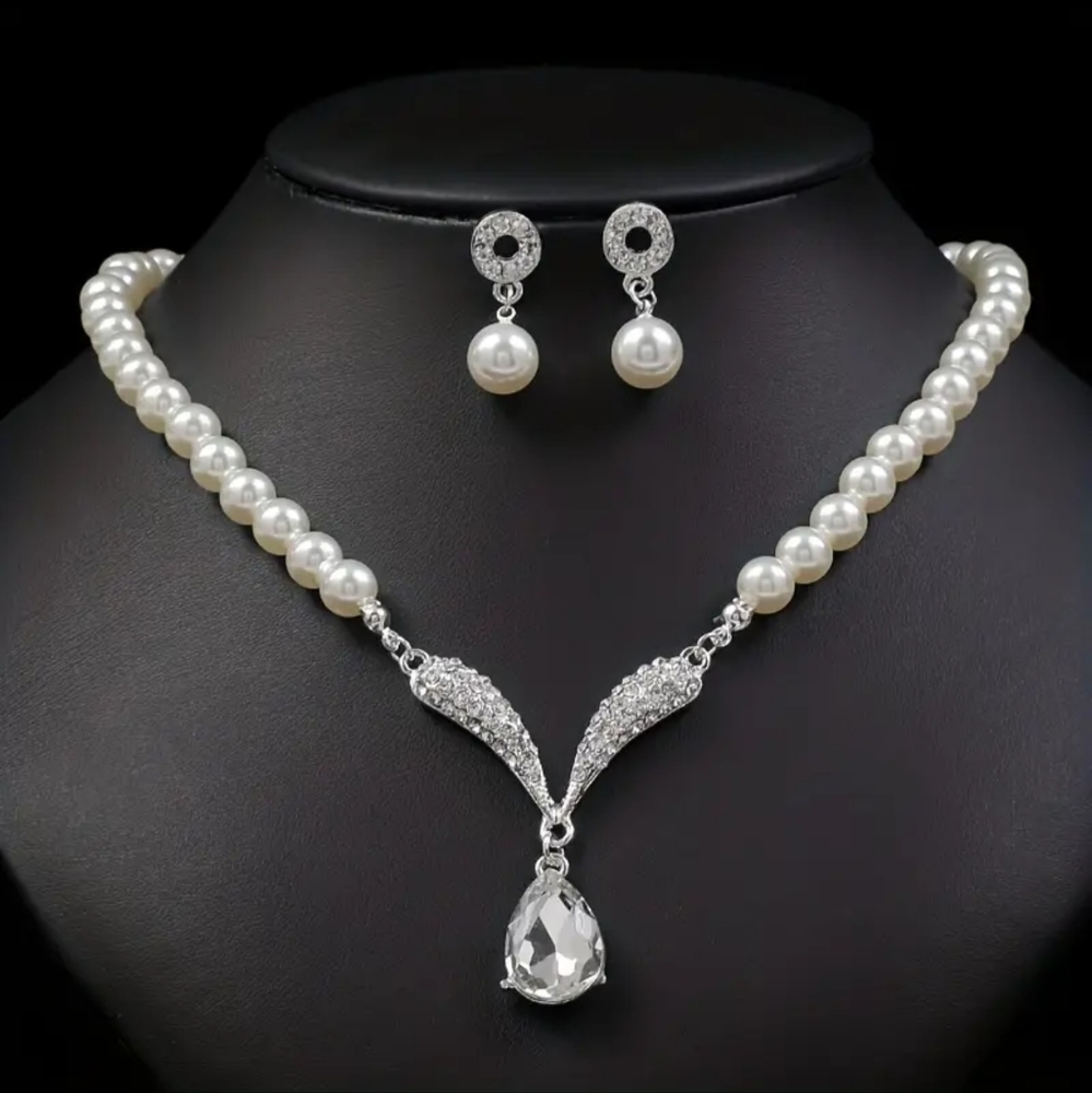 Necklace set